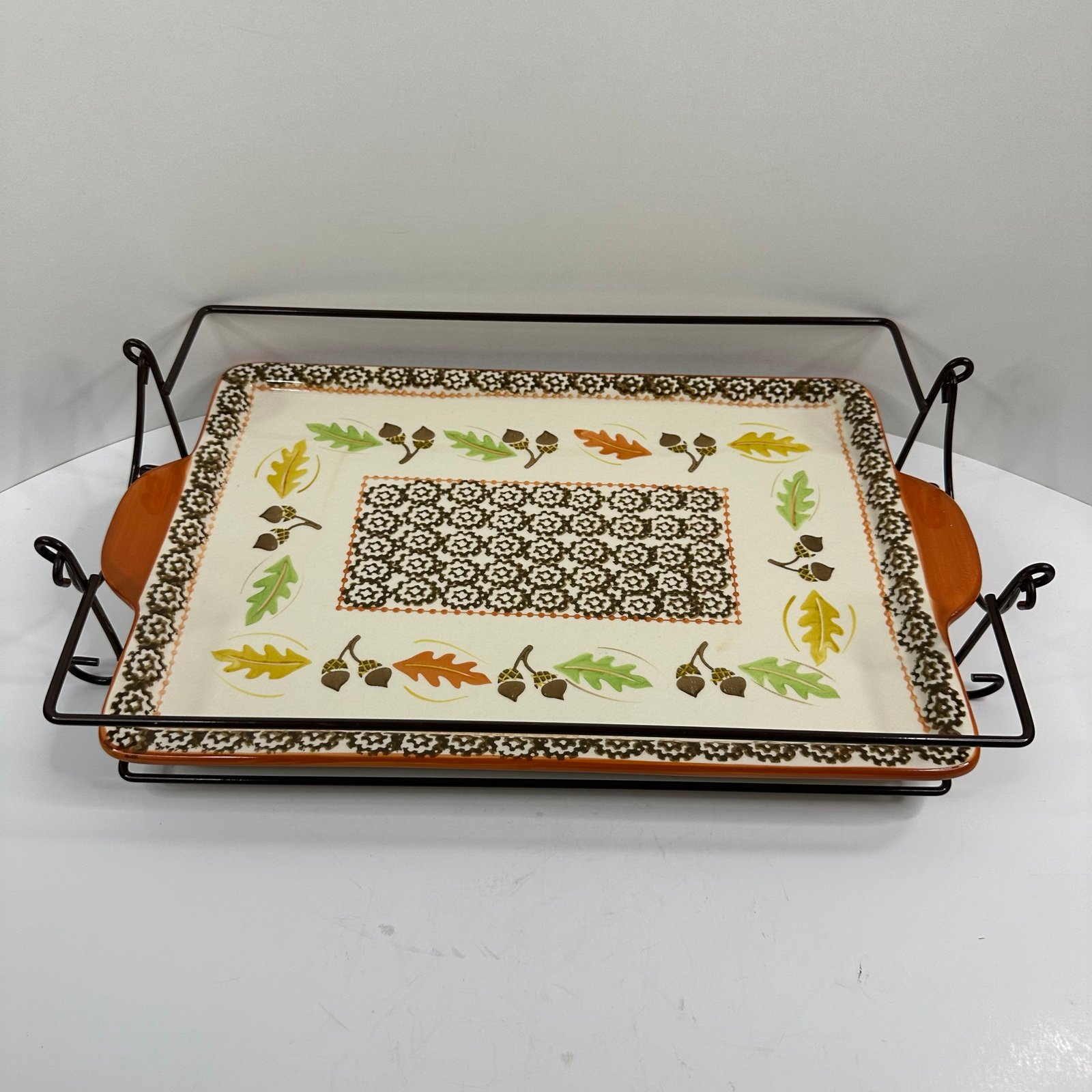 Temptations by Tara Old World Harvest Serving Tray with Wire Rack, Holder, Caddy