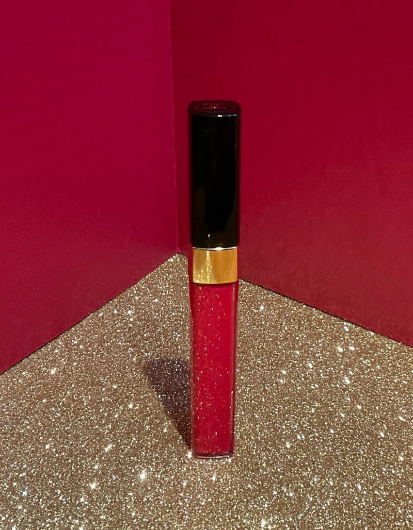 Chanel levres scintillantes Lip Gloss #169 JALOUSIE New & Rare