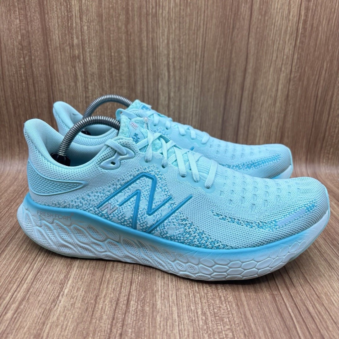 New Balance Fresh Foam 1080v12 Womens Size 11 D Blue Running Shoes Sneakers
