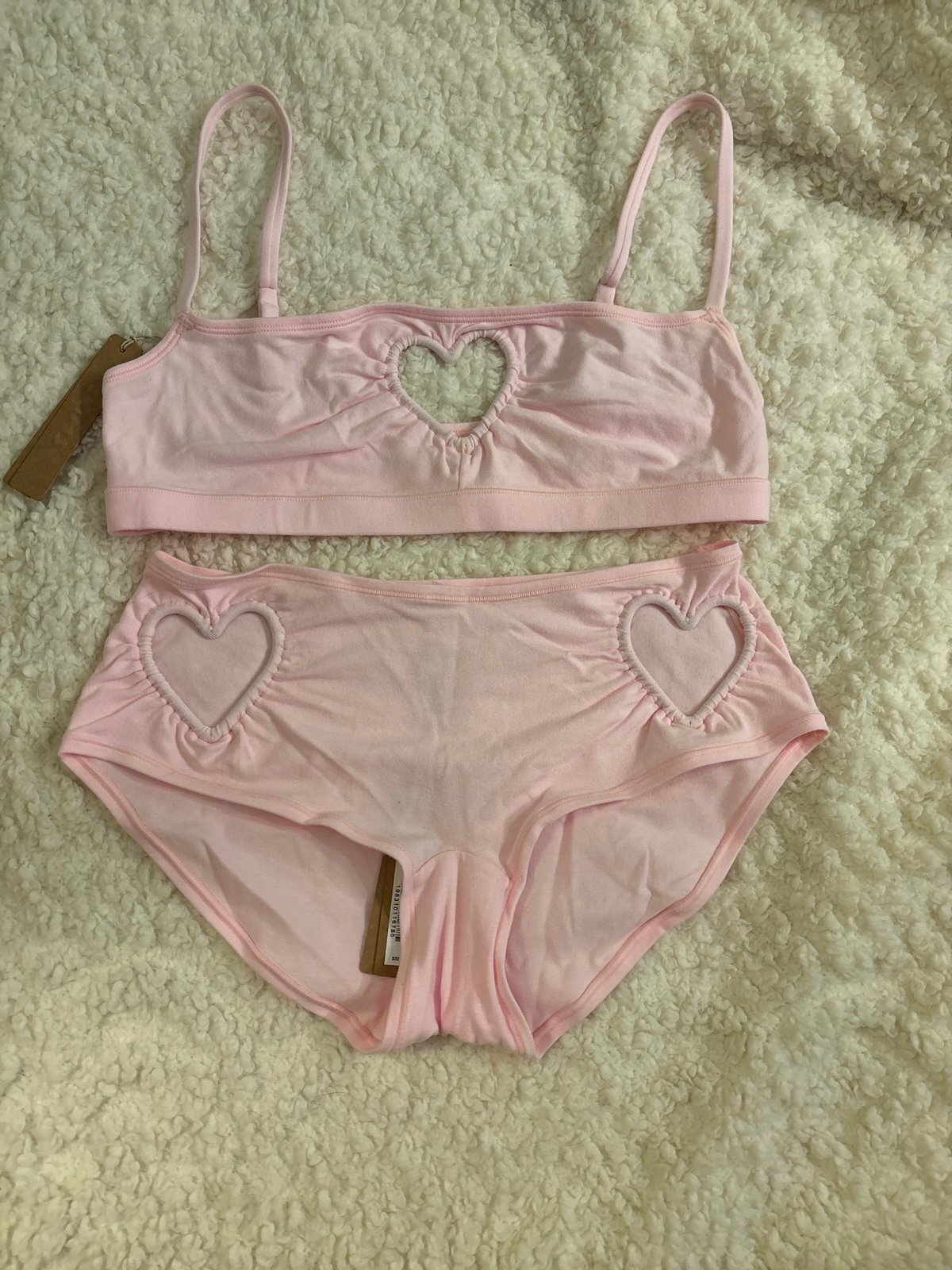 NWT SKIMS rare Valentine’s Day bra and panty set