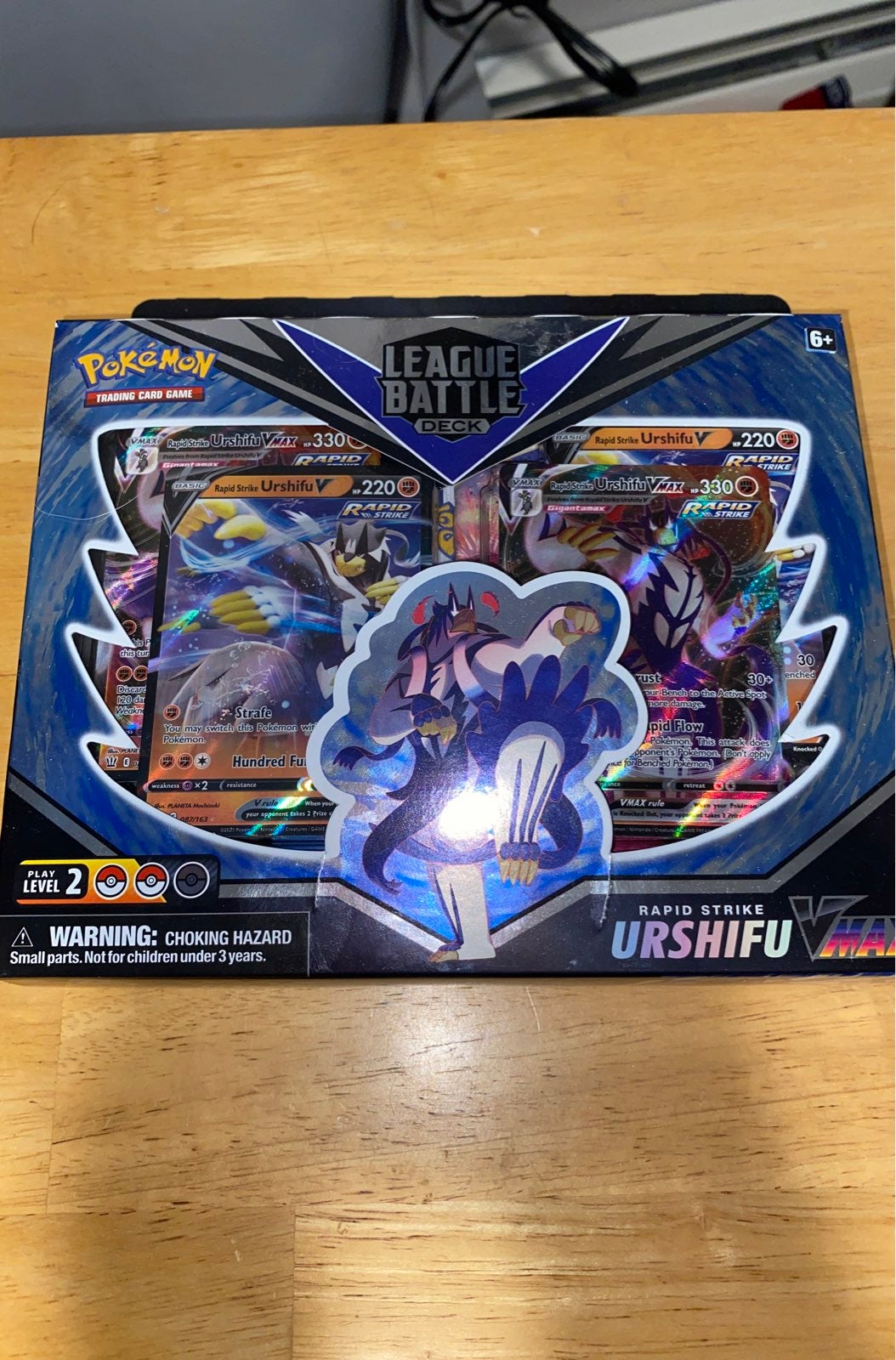 Urshifu Vmax League Battle Deck