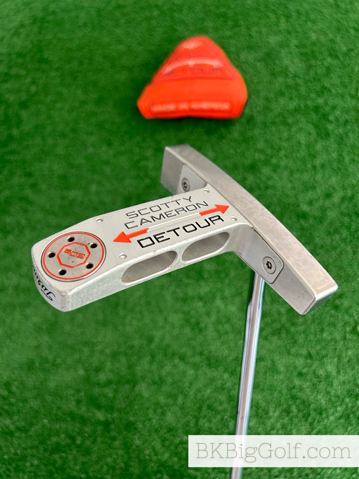 Titleist Scotty Cameron Detour 35” Putter + Headcover