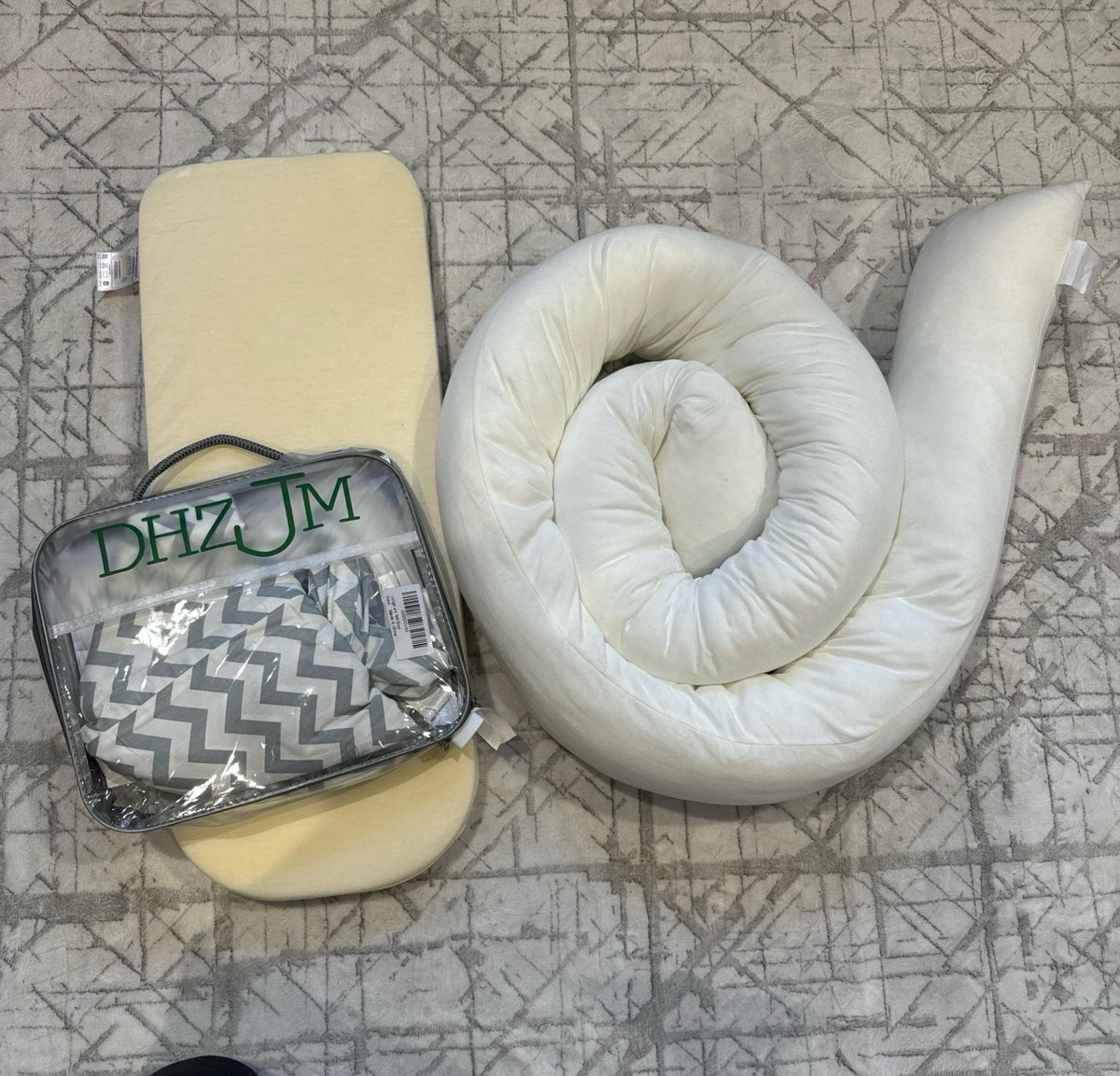 Baby Lounger and Nest