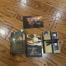 Broken Binding The Gentleman Bastard Sequence Lies of Locke Lamora