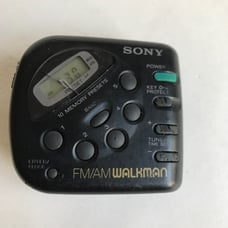 Sony FM/AM Walkman Model SRF- M32