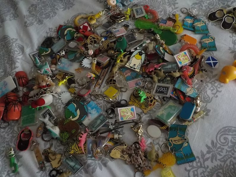 Over 180 Novelty Keychains Tweety Baseball Hats Flamingoes & Many More Crafts Cl
