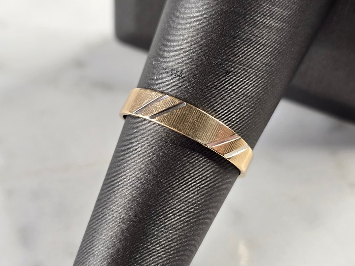 Womens Vintage Estate 14K Yellow Gold Band Ring 1.5g E1734