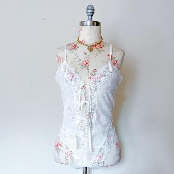 victorias secret gold label white lace teddy womens medium