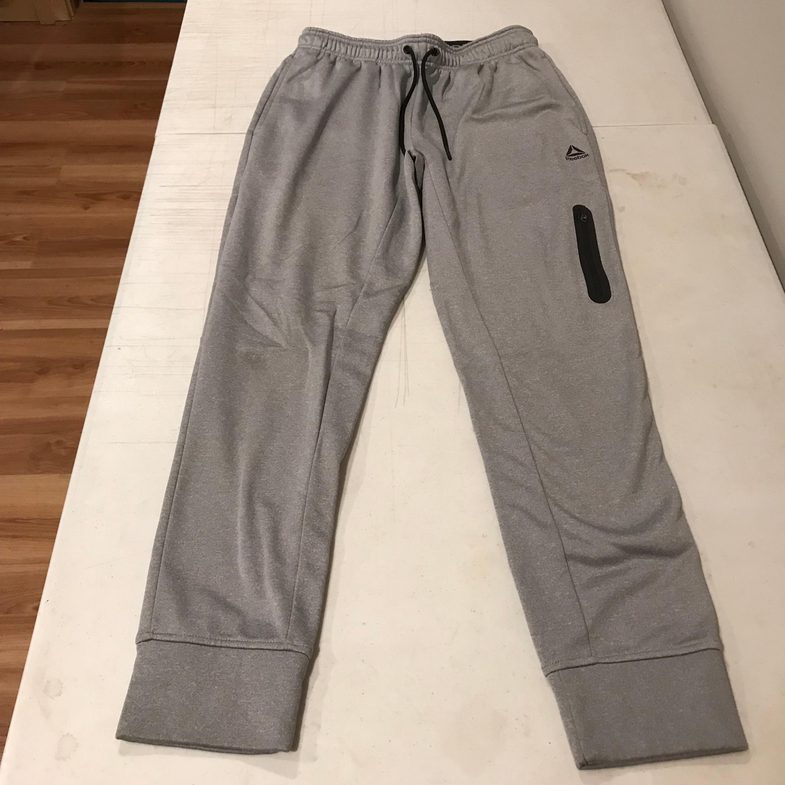 Mens Reebok Brand Jogger Sweatpants Size (NO SIZE TAG)