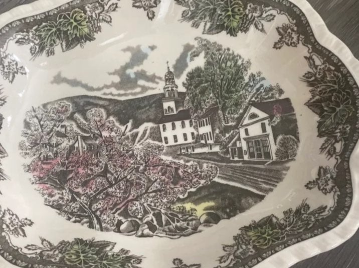 Platter Friendly Village 7 'x 9 platter