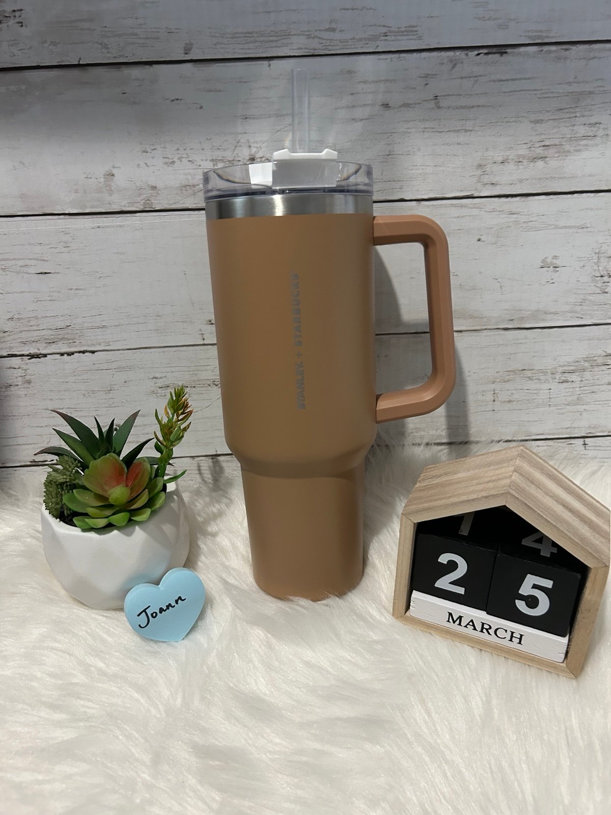 NWT Stanley x Starbucks Camel 40 oz