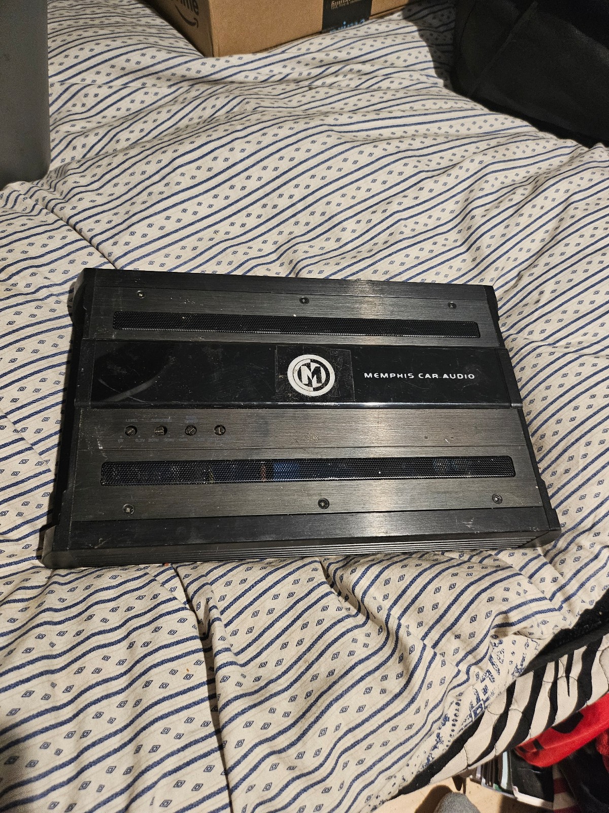 Memphis car amplifier 16 PR1x600