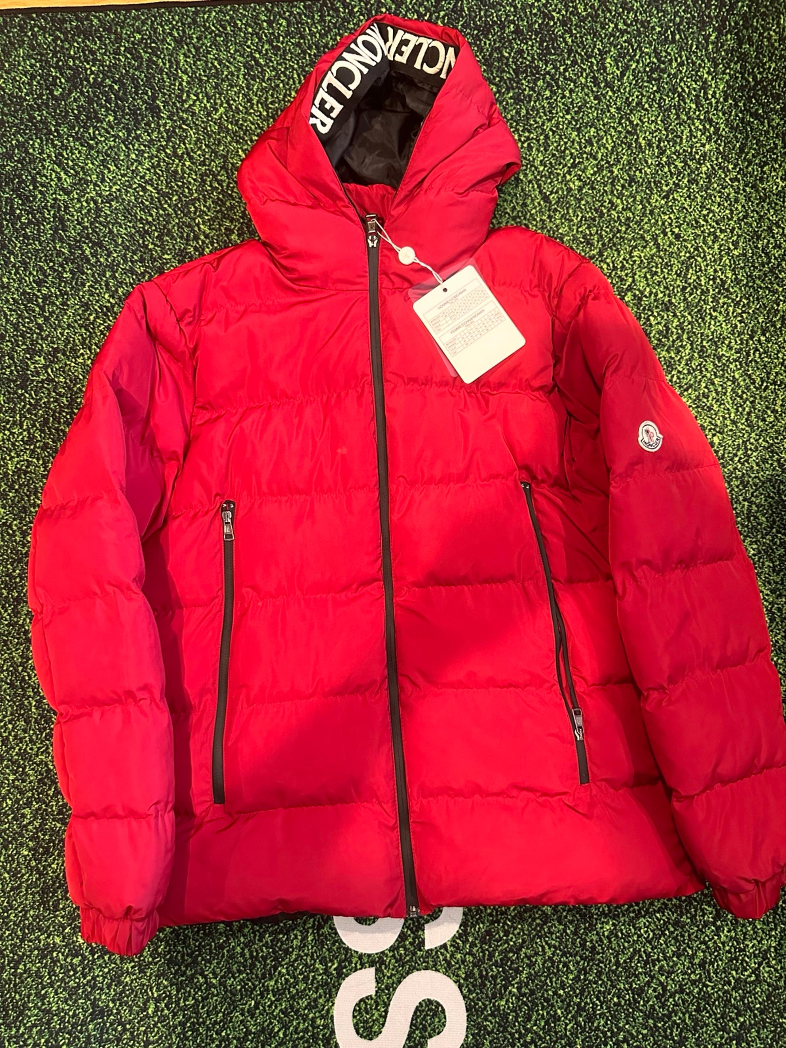 Moncler Montcla Red puffer jacket
