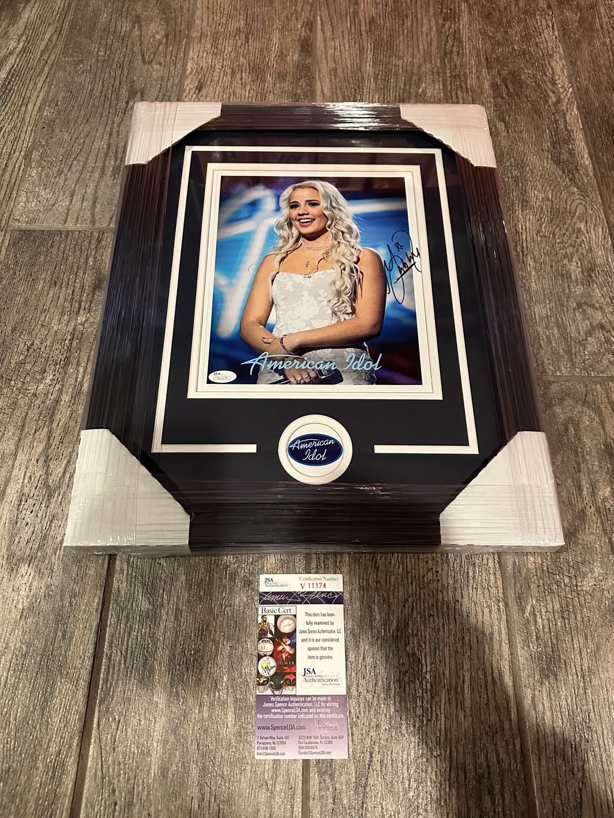 GABBY BARRETT SIGNED CUSTOM FRAMED PROMO PHOTO AUTOGRAPHED JSA COA COUNTRY IDOL