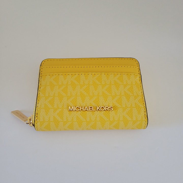 Michael Kors Jet Set Travel Medium Zip Around Card Case Wallet MK Daisy Yellow