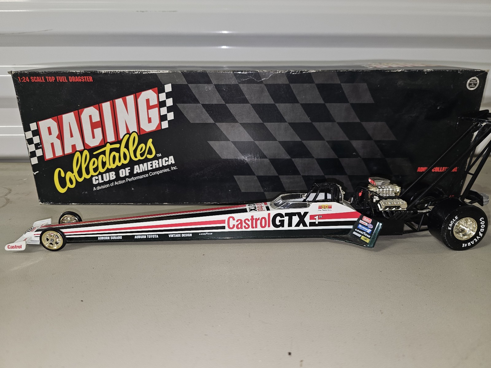 Gary Ormsby Castrol GTX nhra dragster diecast