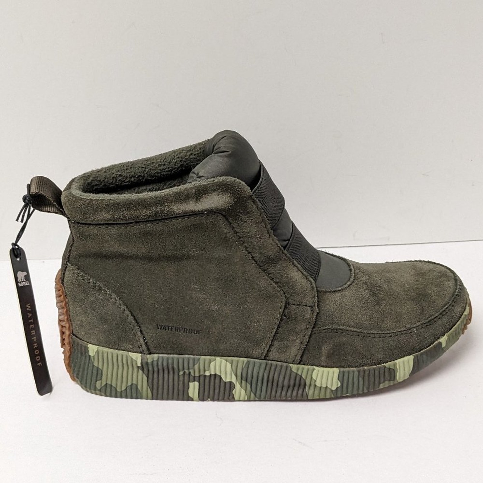 Sorel Out N About Plus Mid Booties, Green Suede, Women's 6 M