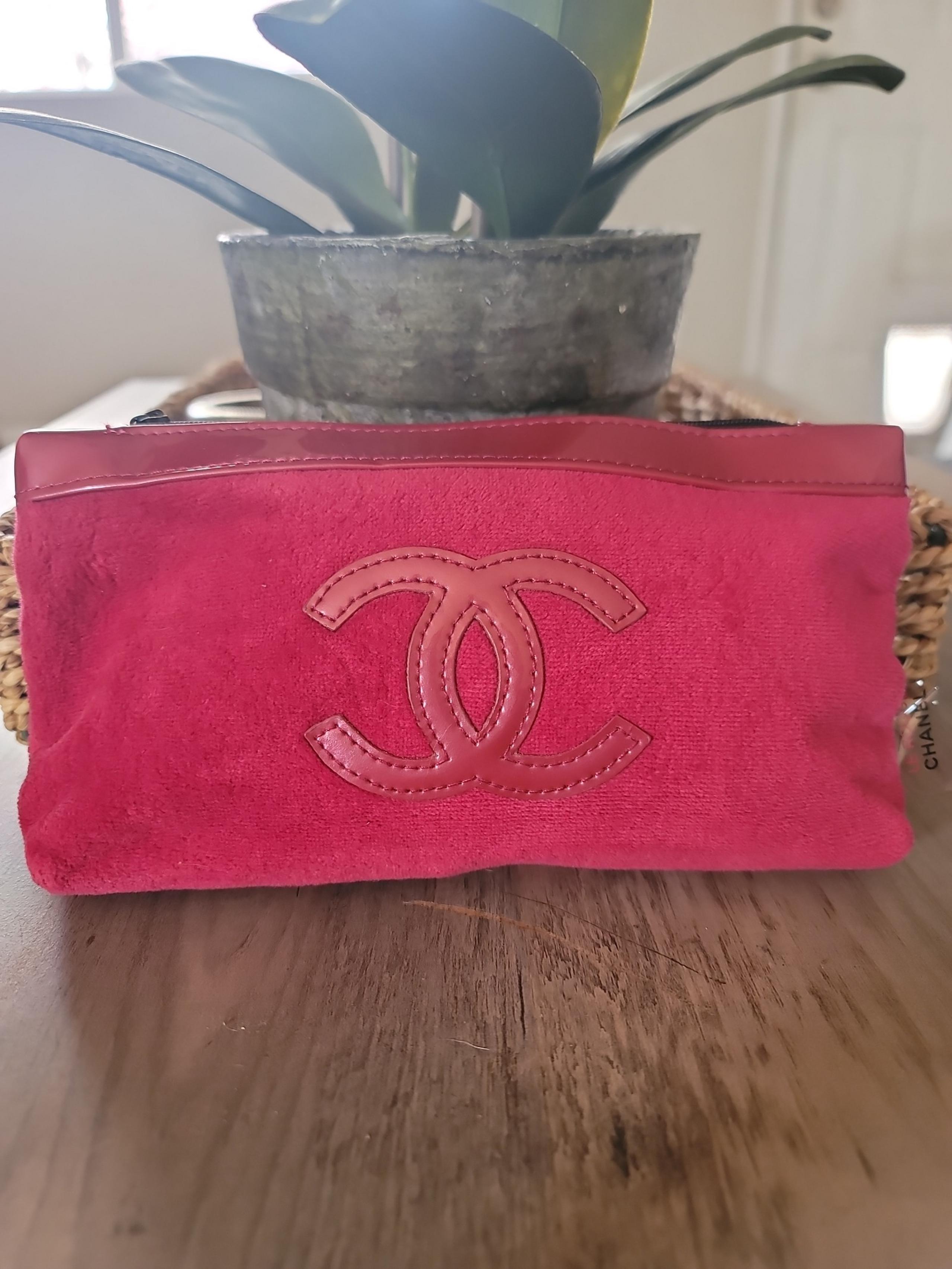 Chanel make up or travel bag small but fits a lot authentic gwp  bag