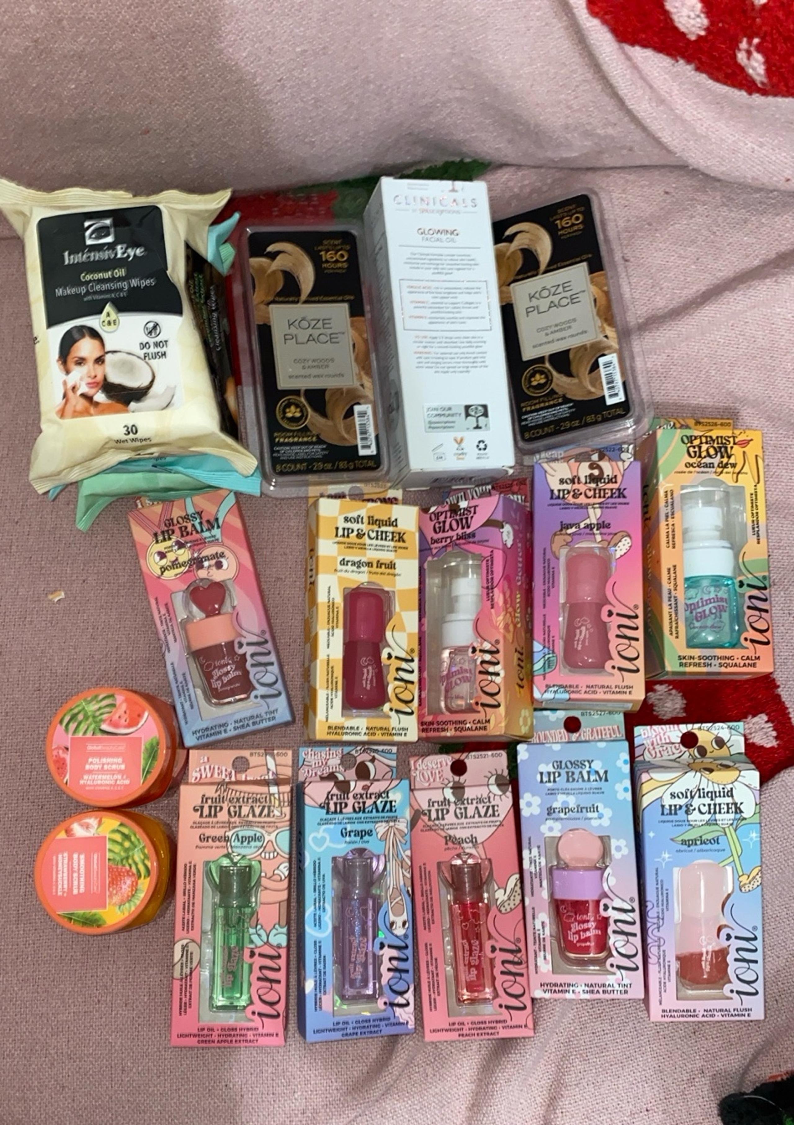 Bundles for Wendy