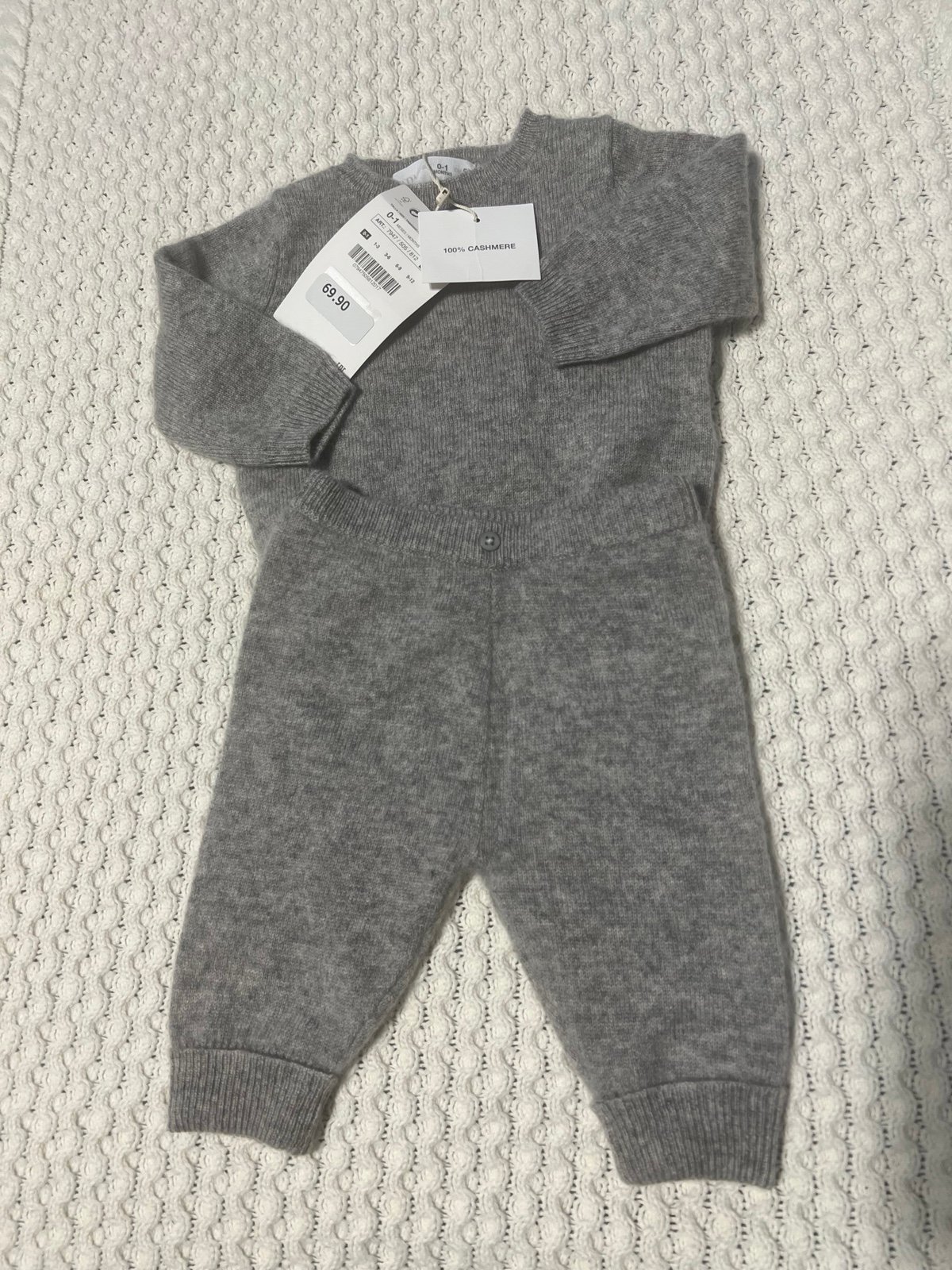zara new cashmere set sz 0-1 m