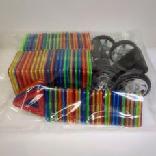 【Excellent Condition】 Magformers 70 Piece Set with 2 Tires and 1 Figure