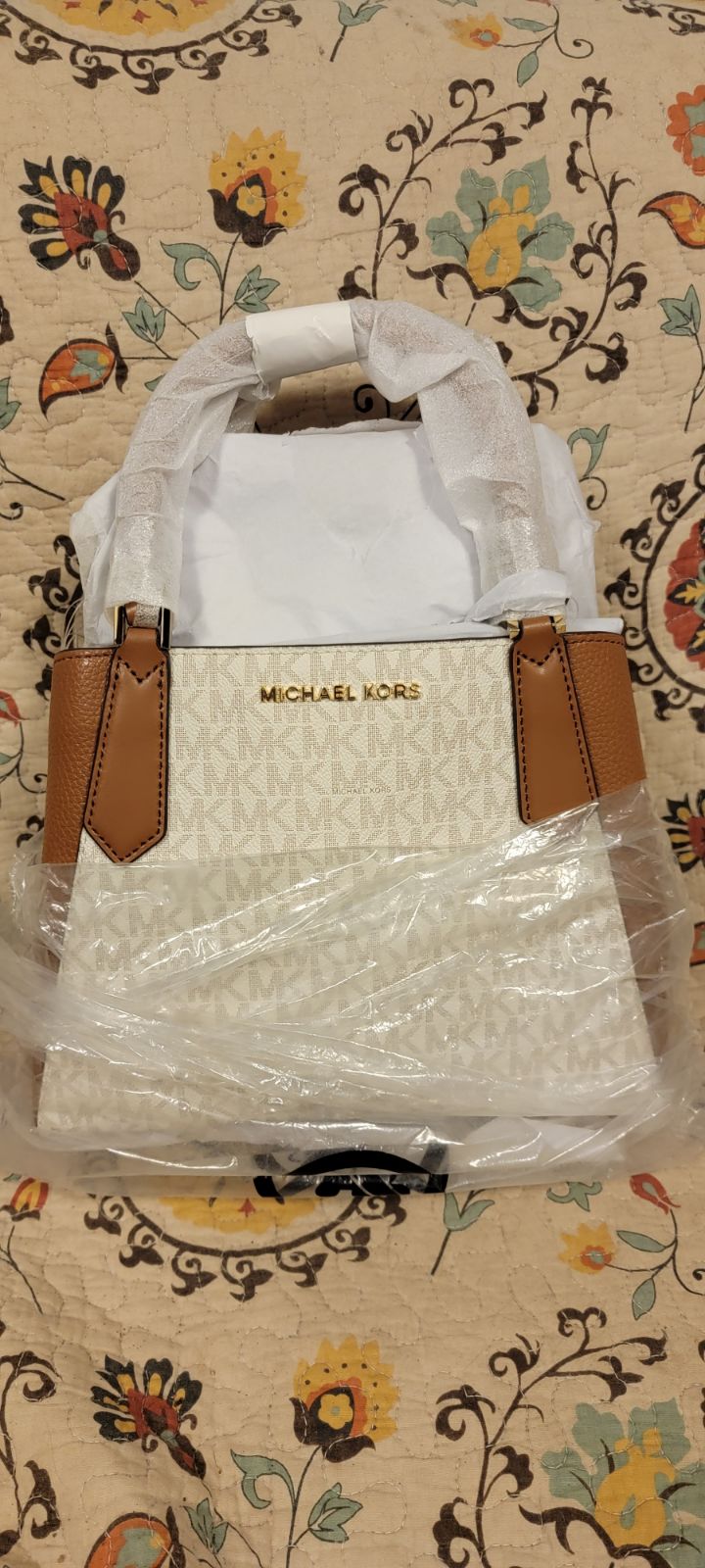 Michael Kors purse