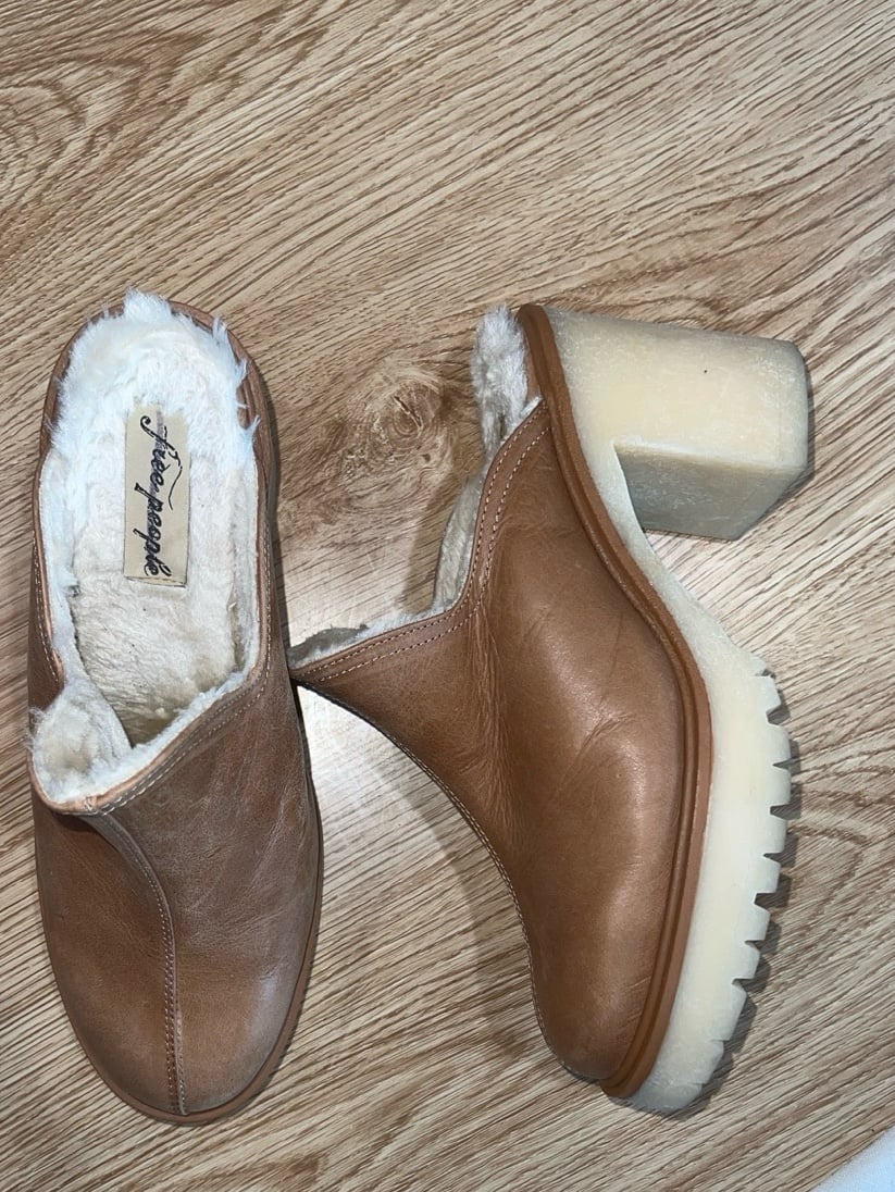 Free People James Cozy brown leather Block Heel Lug Sole Platform Mules 40/9
