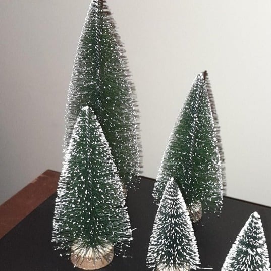 Small Christmas Tree with Lights, Mini Christmas Tree Table Top Decorations 4pcs