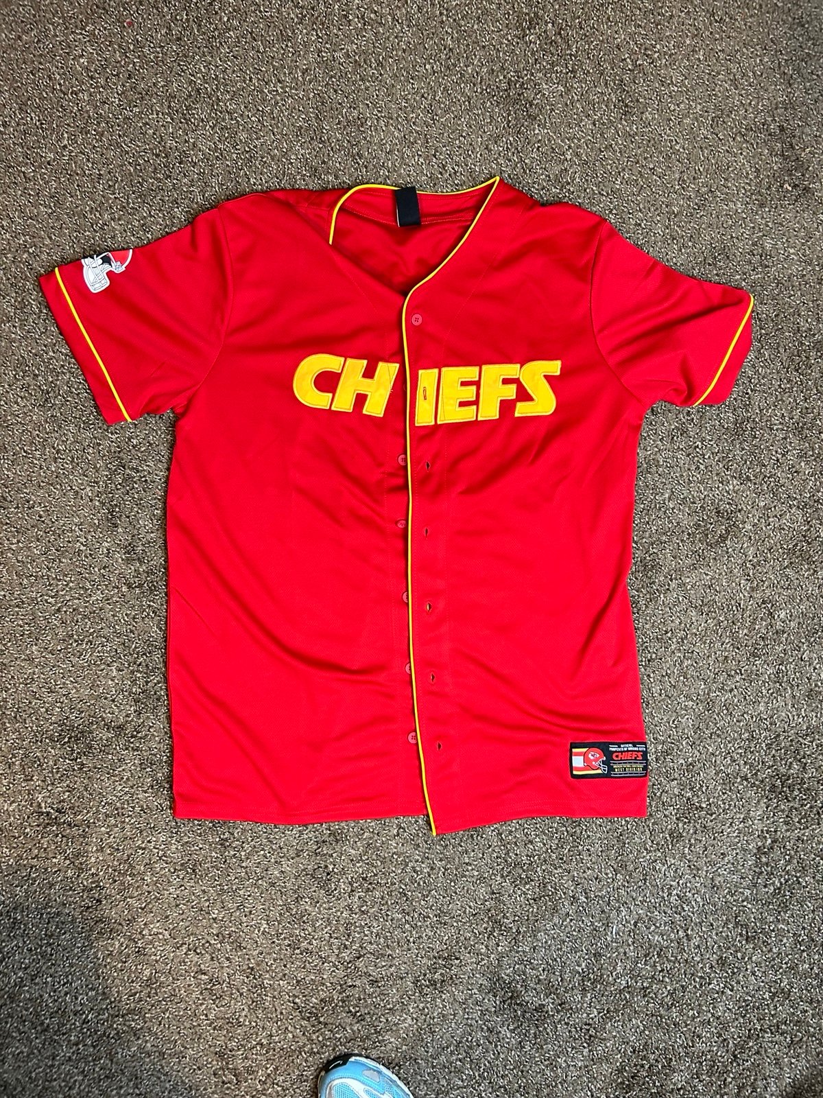 NFL Team Kansas City Chiefs Button Up Jersey Size XL
