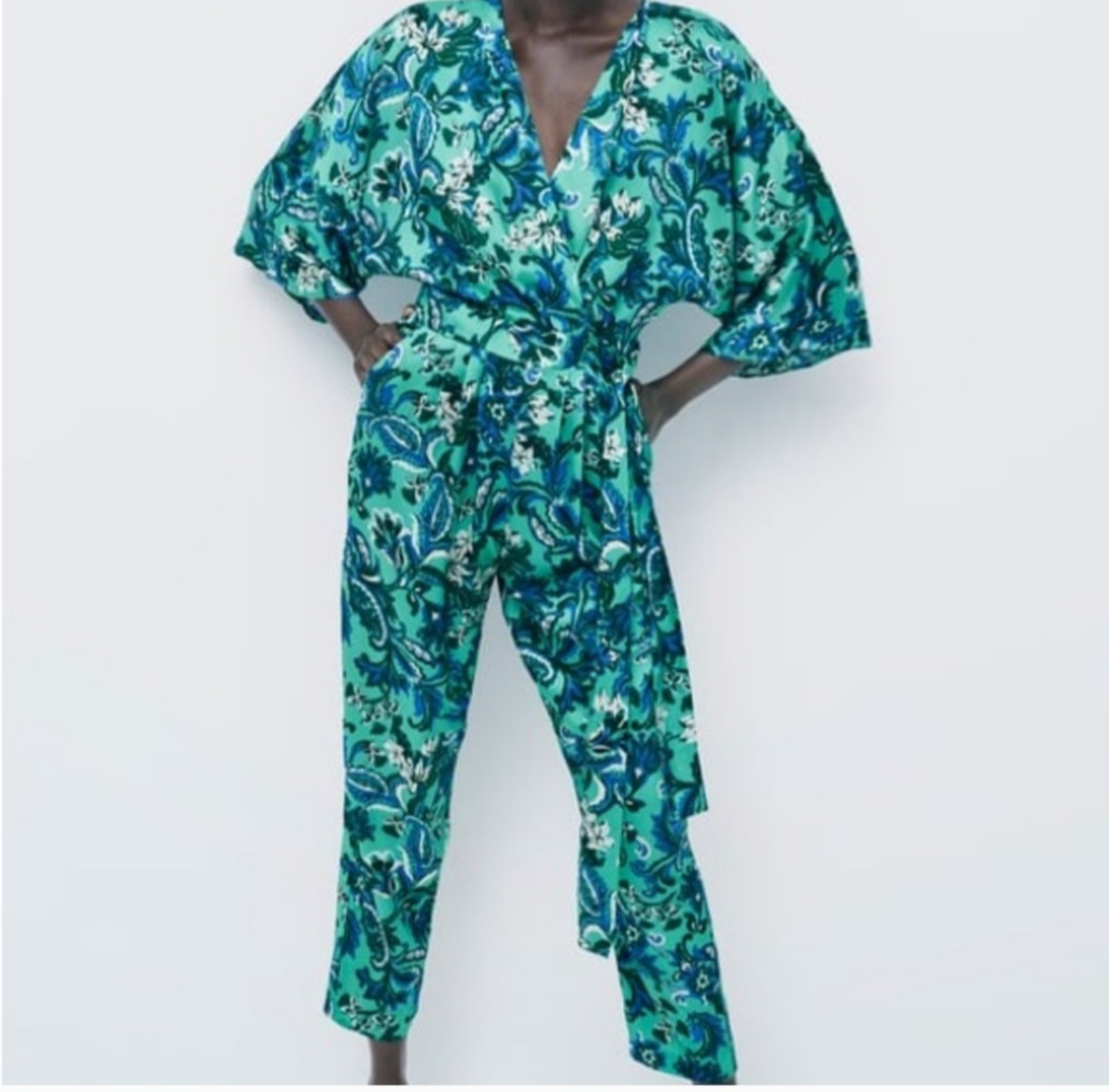 Zara Floral Print Jumpsuit in Green Size XL