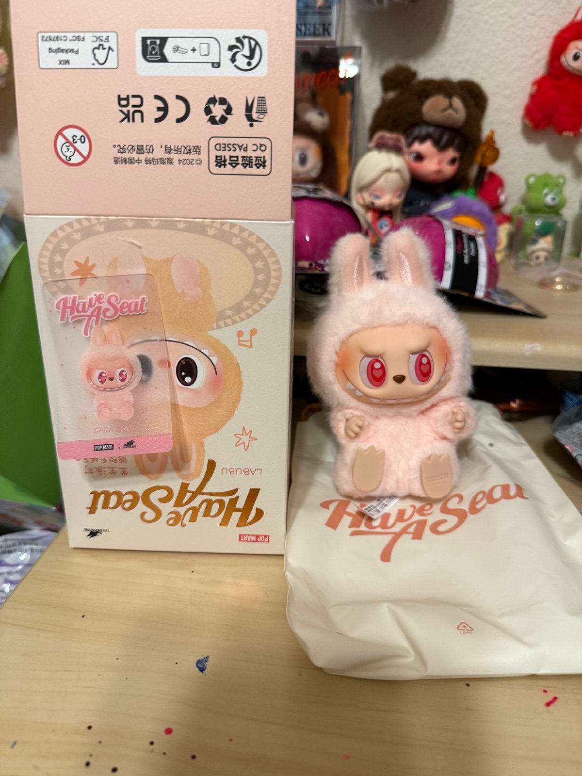 labubu have a seat 100% authentic Dada