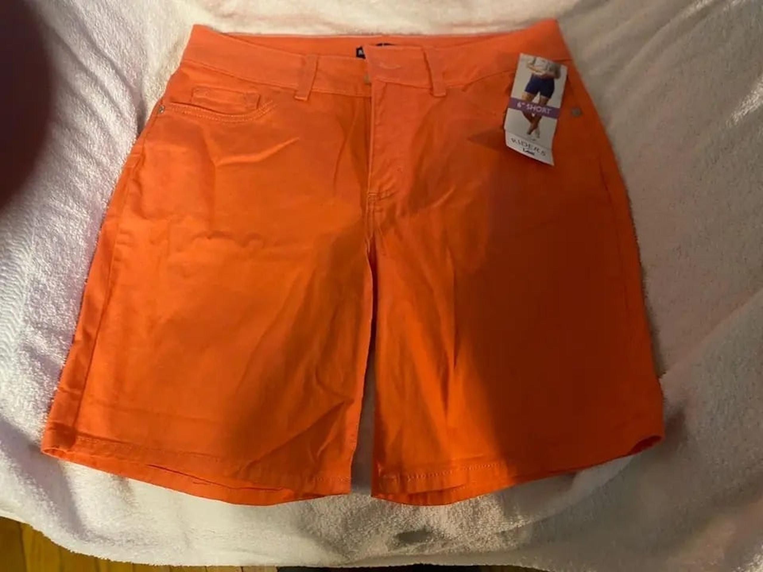 LEE RIDERS ORANGE SHORTS NEW WITH TAGS SIZE 10