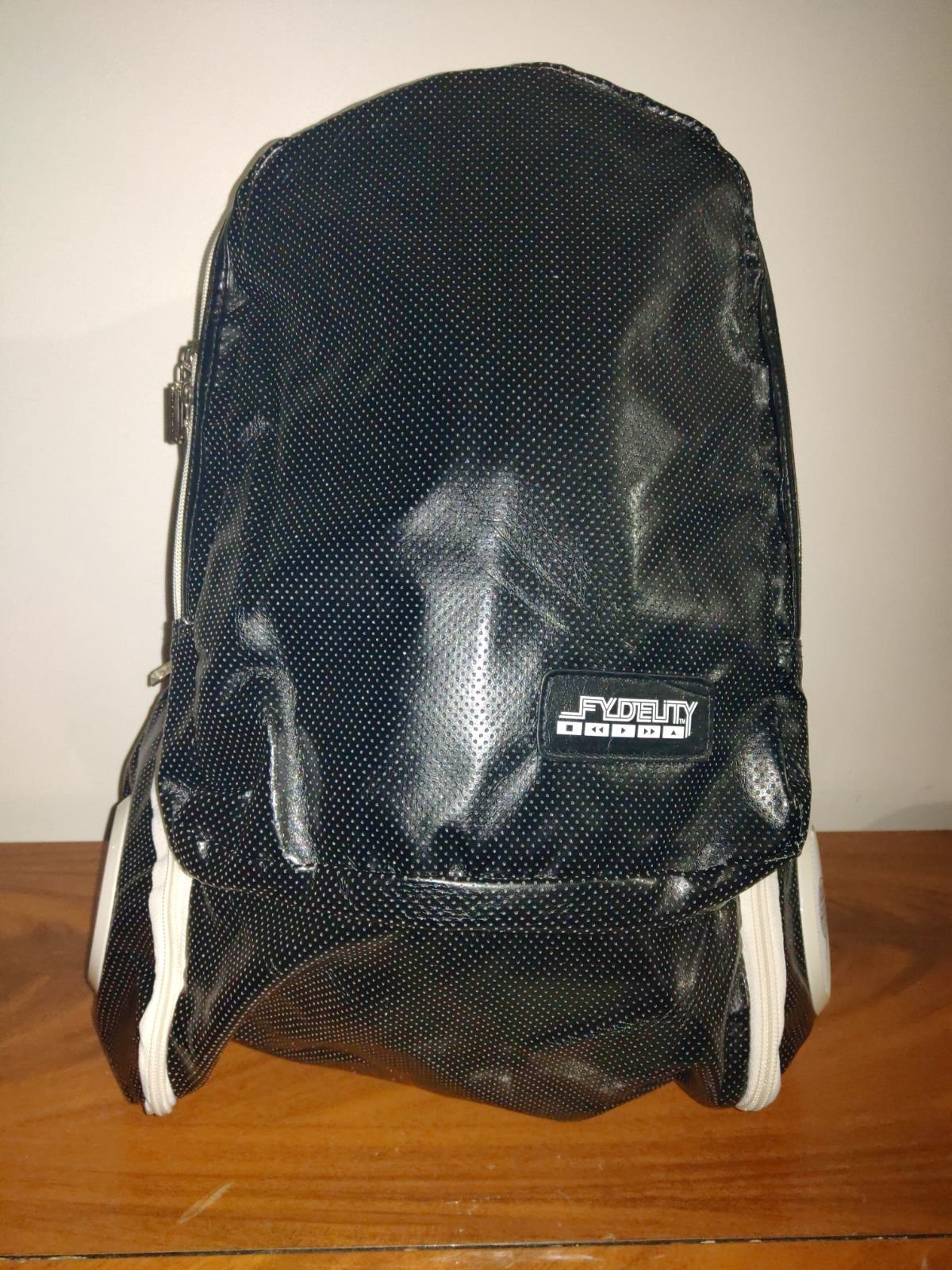 Fydelity Player Stereo Speaker Backpack (Black Perf)