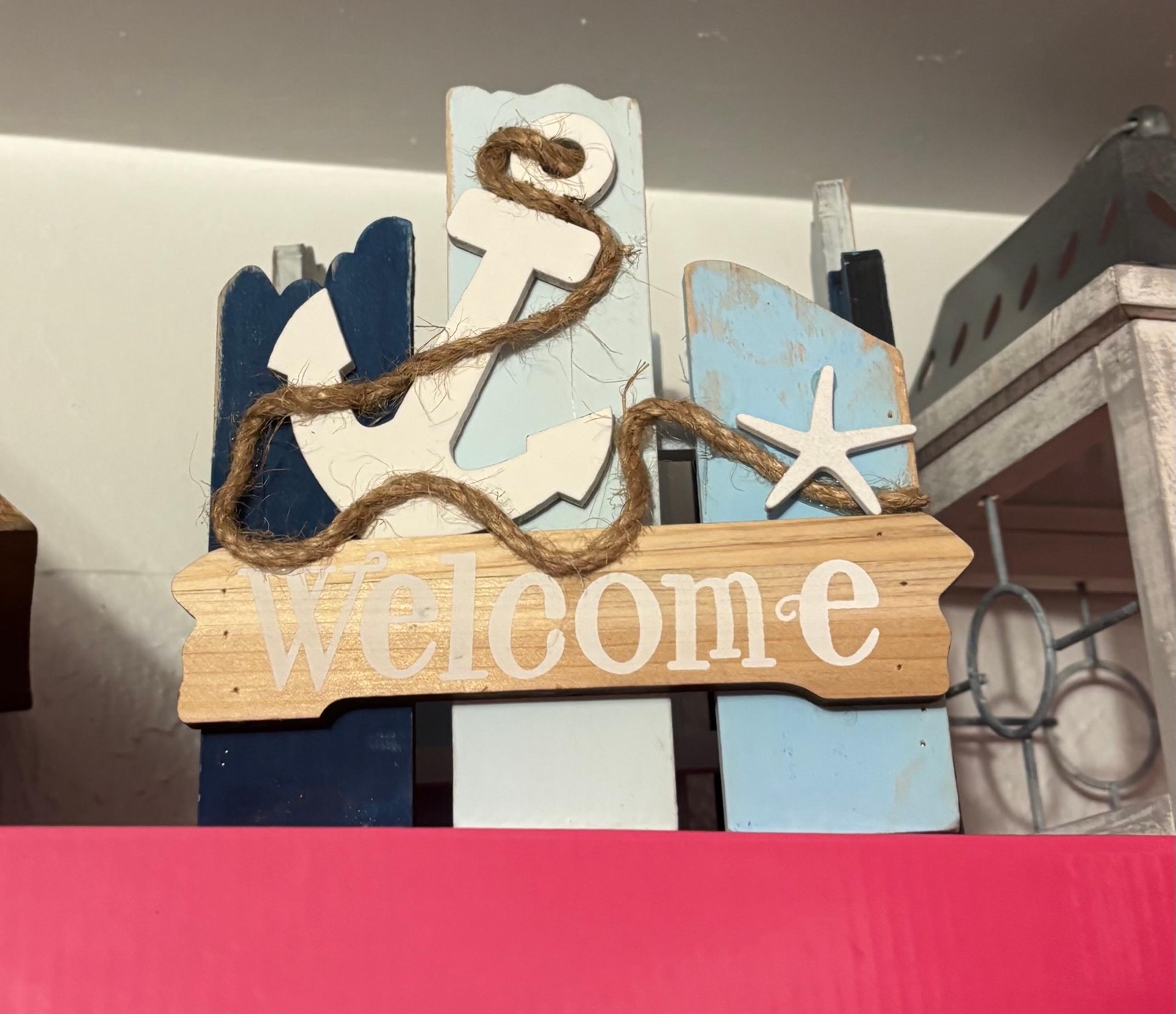 Anchor Accent Shade