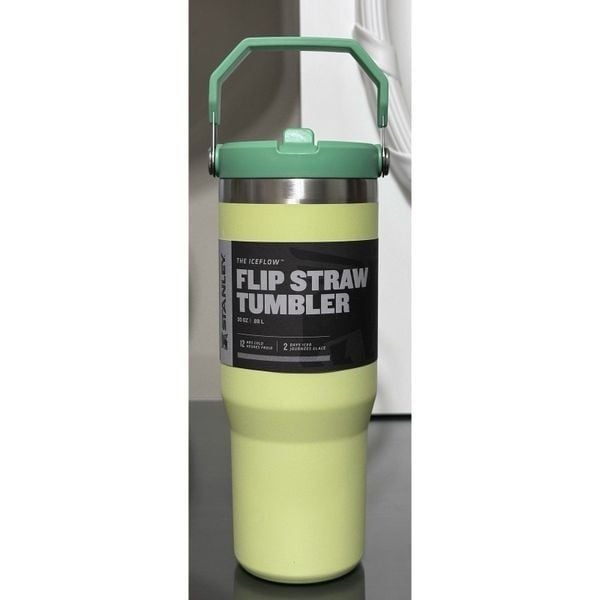 Stanley IceFlow Flip Straw Tumbler 30oz, CITRON