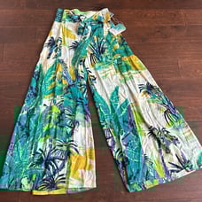 True Destinations Flare Pants Beach Coverup sz M New Tropical Palm Trees New