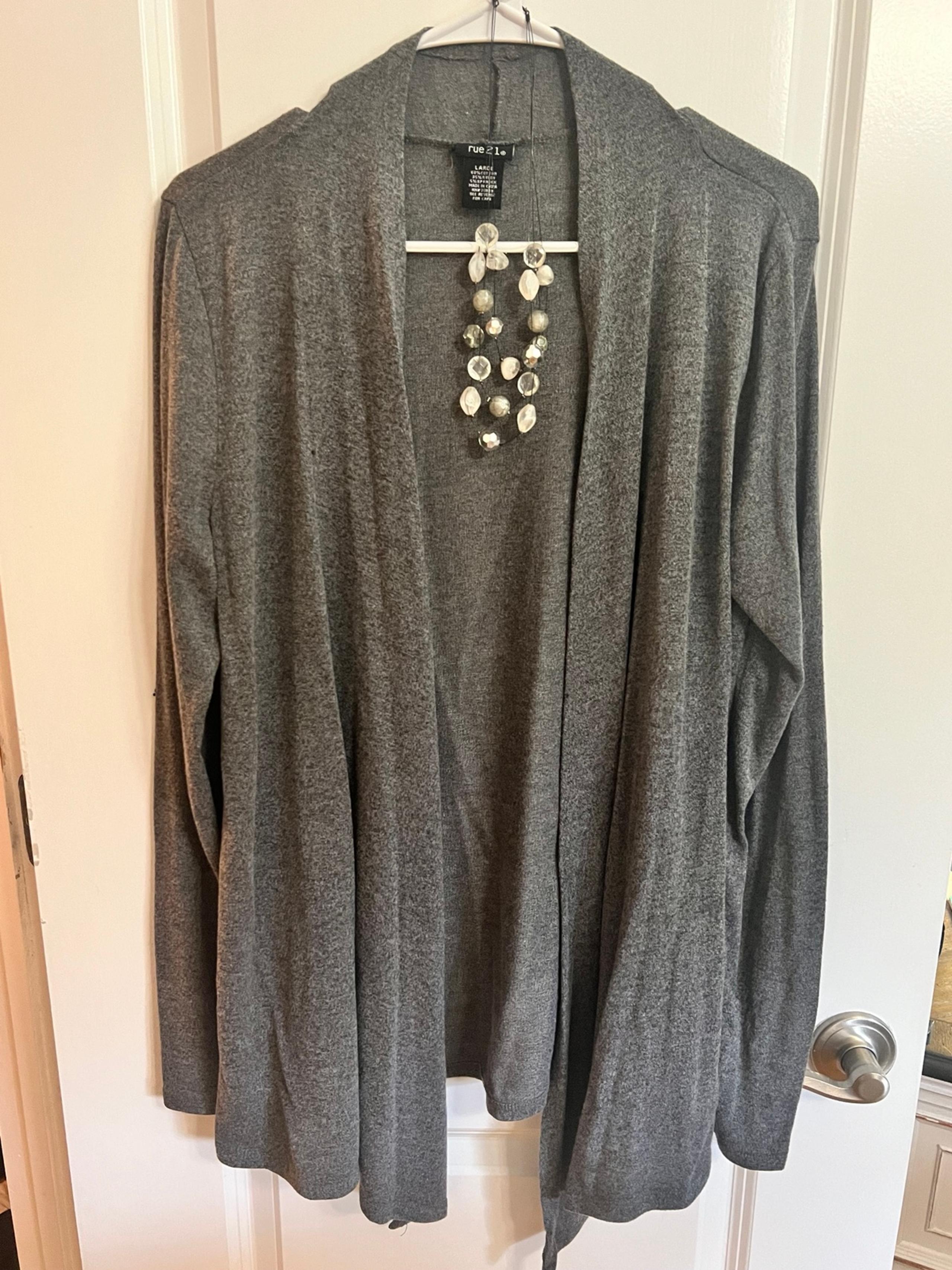 Rue 21 Cardigan Size Large