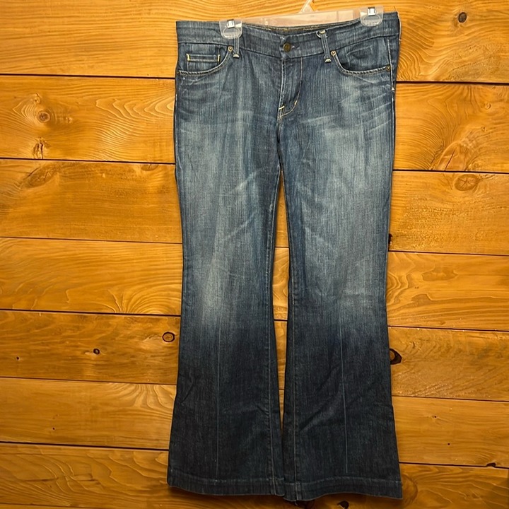 Women's Citizen's of Humanity size 31 Jeans made in USA Flare Denim Stretch