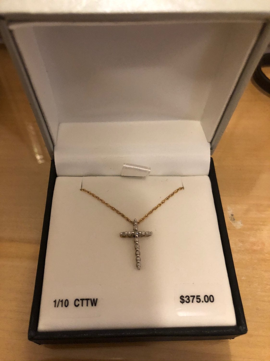 10k gold cross pendant