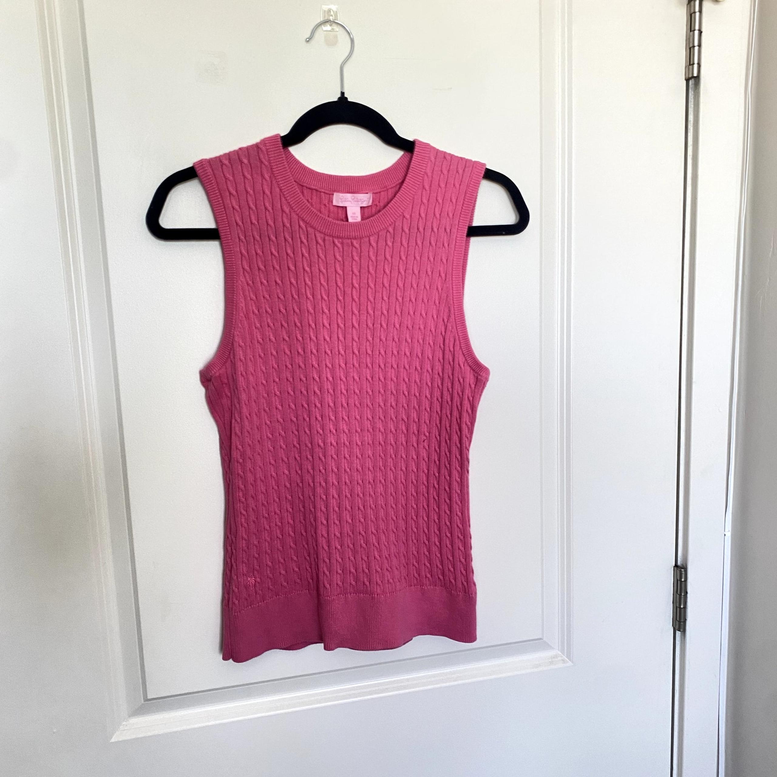 Lilly Pulitzer pink sweater vest size Medium crewneck