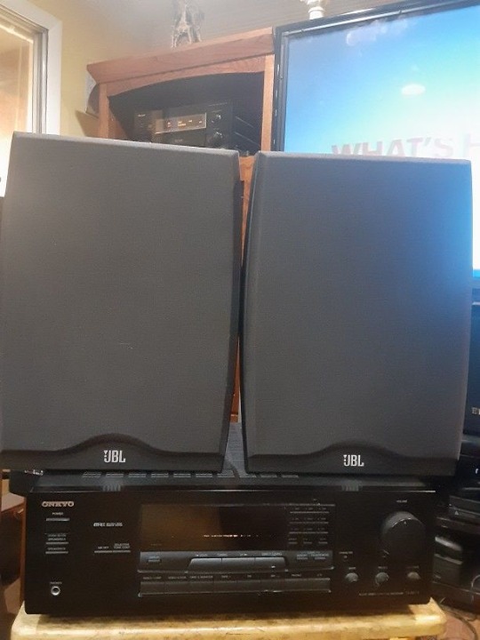 Onkyo AV Receiver TX-8511 With JBL N26 Speakers