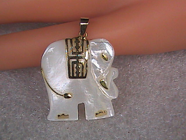 14k YG Mother of Pearl Elephant Pendant