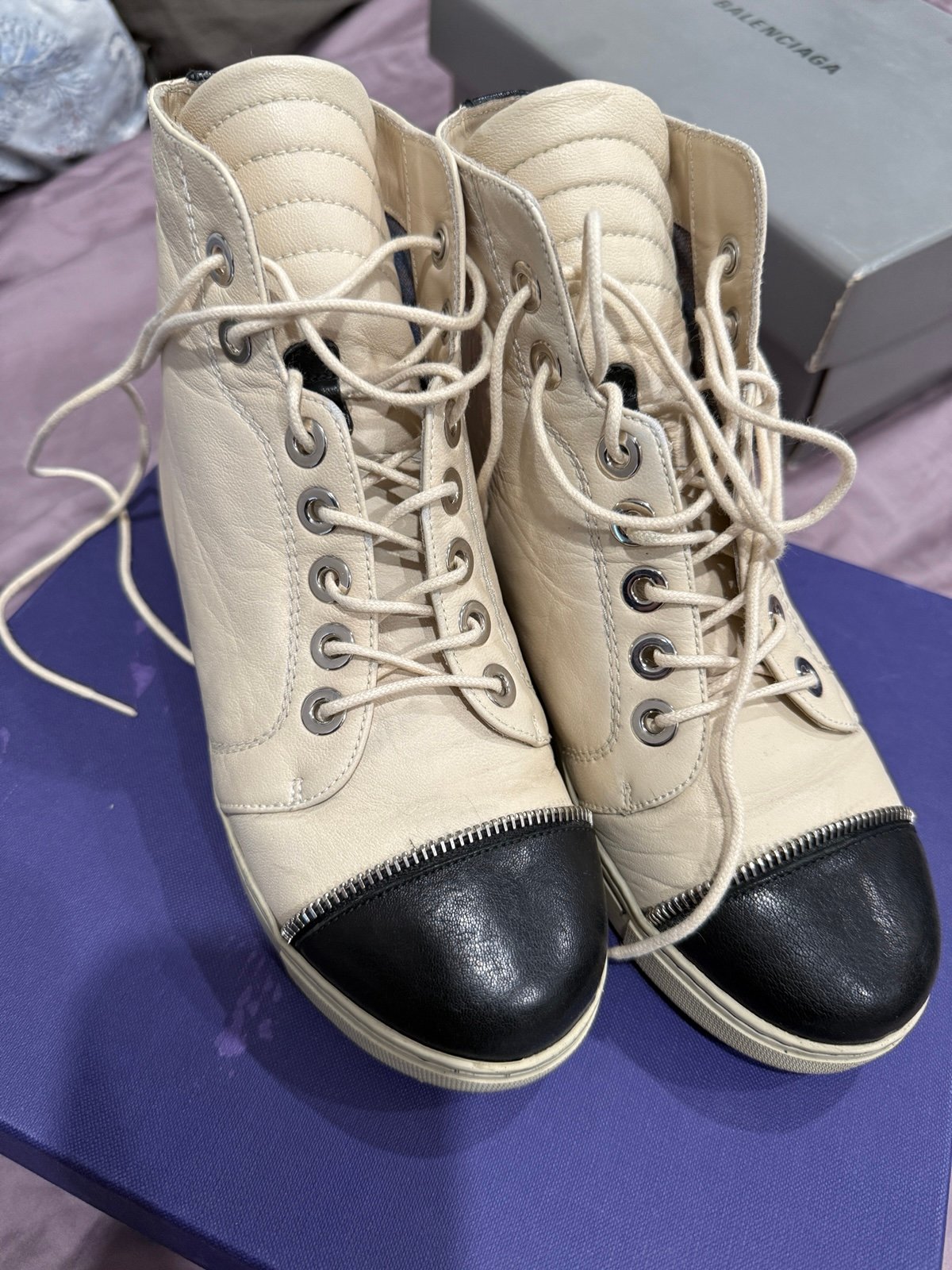 Stuart Weitzman Boots