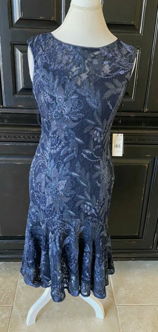 ADRIANNA PAPELL WOMEN'S MIDNIGHT SEQUIN LACE TRUMPET SKIRT. NWT SIZE 12