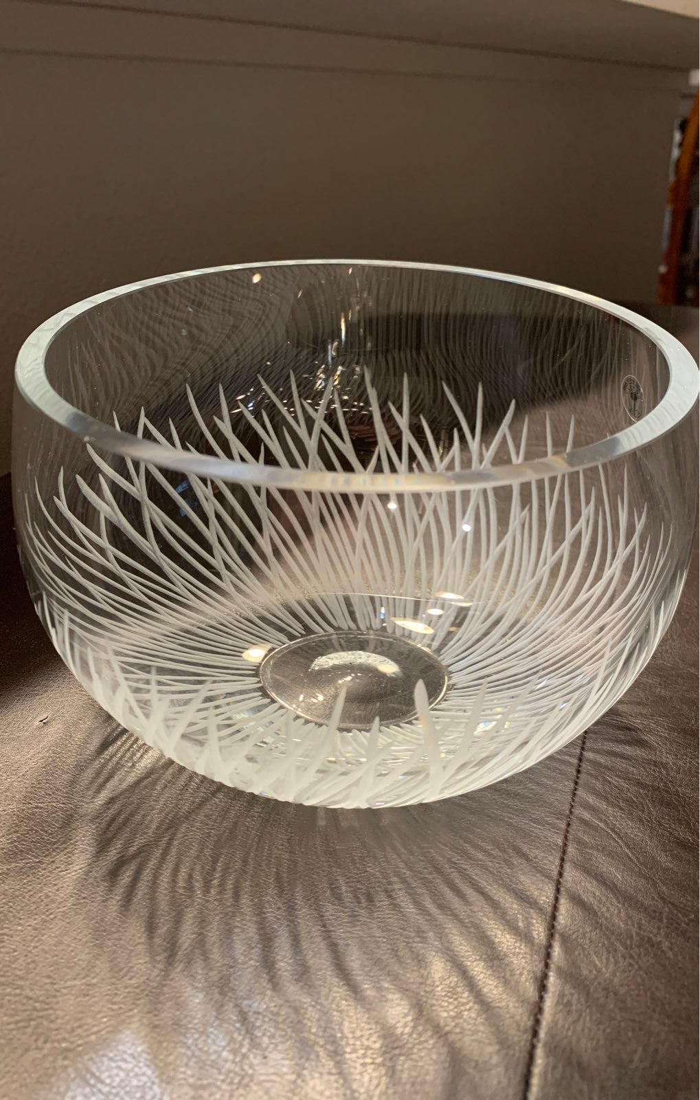 BOMBAY CRYSTAL FISH ROUND BOWL ETCHING DECOR 5 X 7