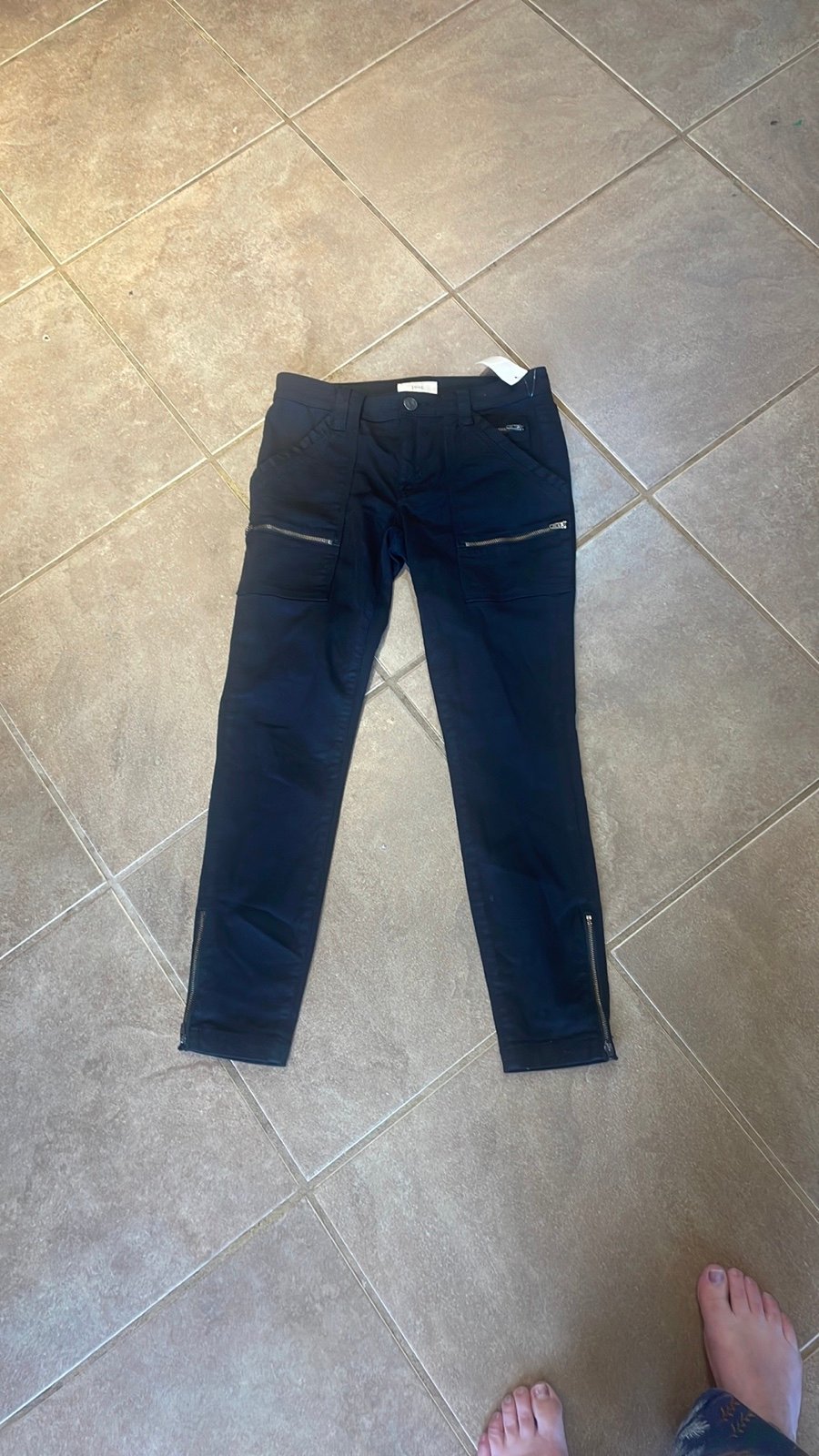 NWT joie Park Skinny Black Ankle Zipper Jeans! 27