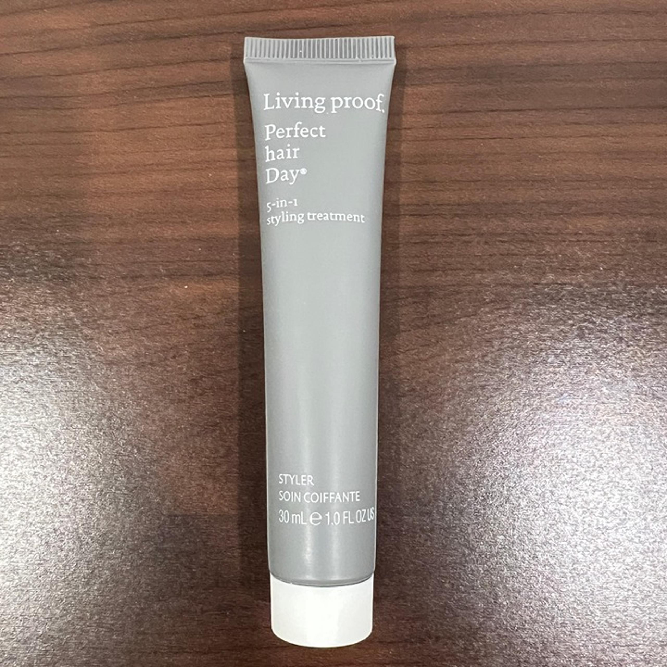 Living Proof Perfect Hair Day 5-in-1 Styling Treatment 30 mL Deluxe Sample