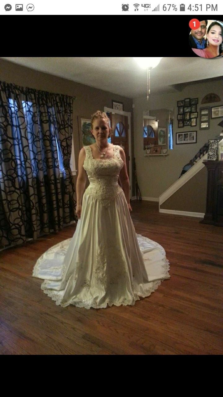 davids bridal Wedding Dress