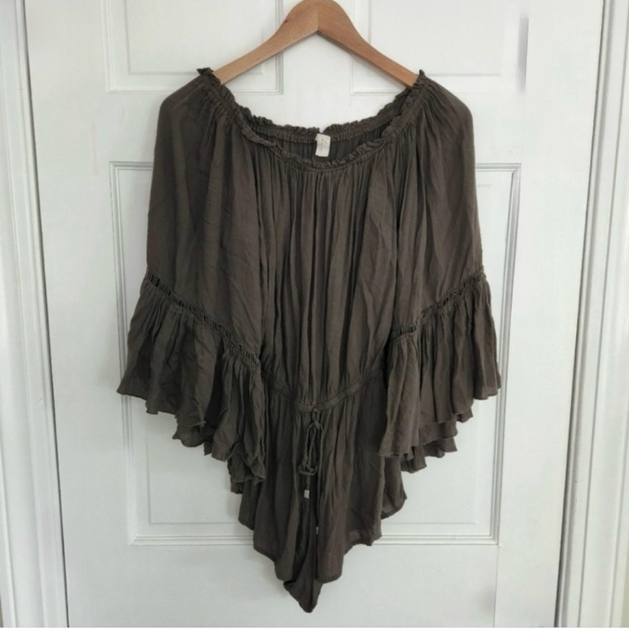 Elan Off the Shoulder Flowy Romper