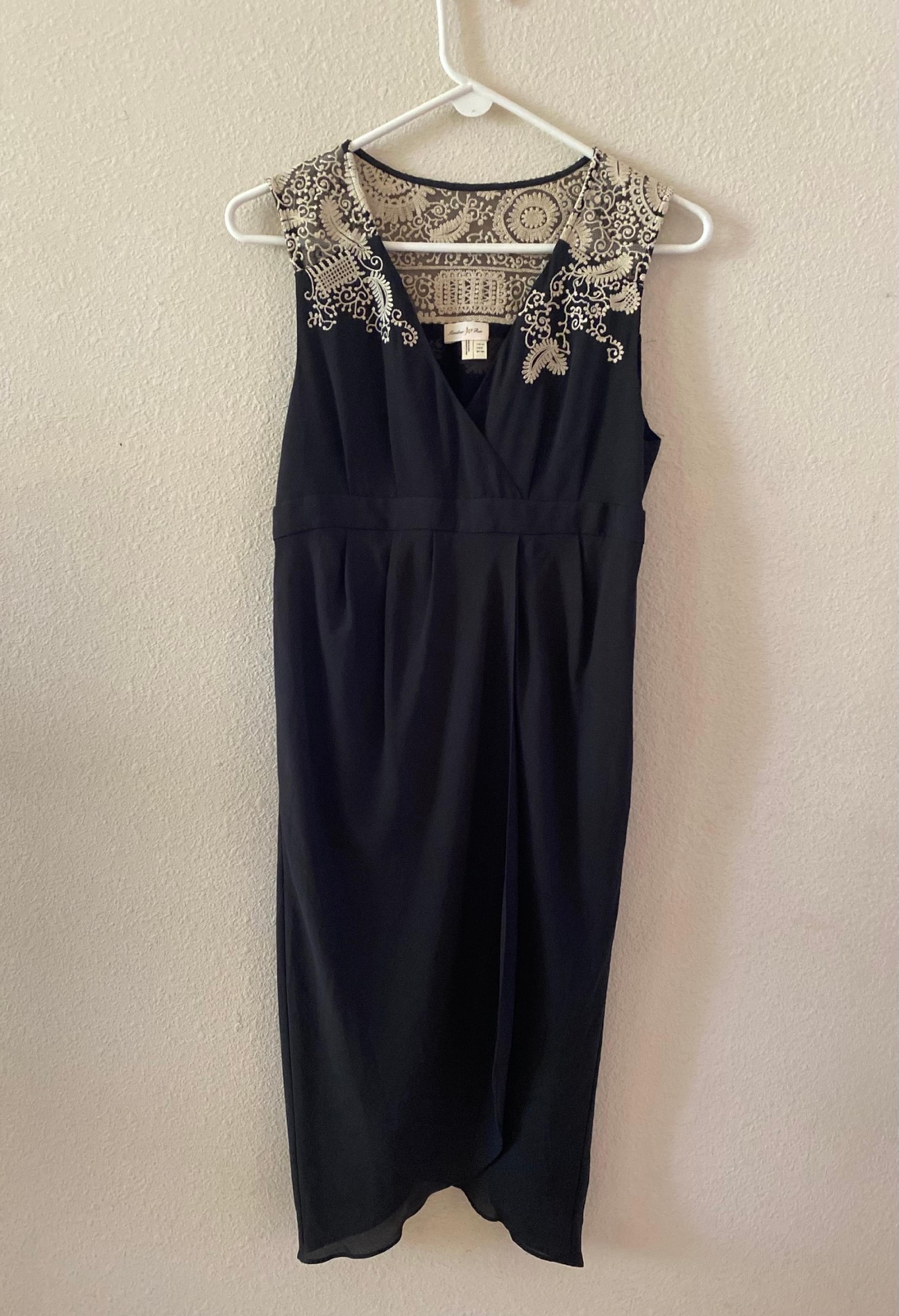 Anthropologie Meadow Rue Black Embroidered Tulip Hem Sleeveless Dress Size 6